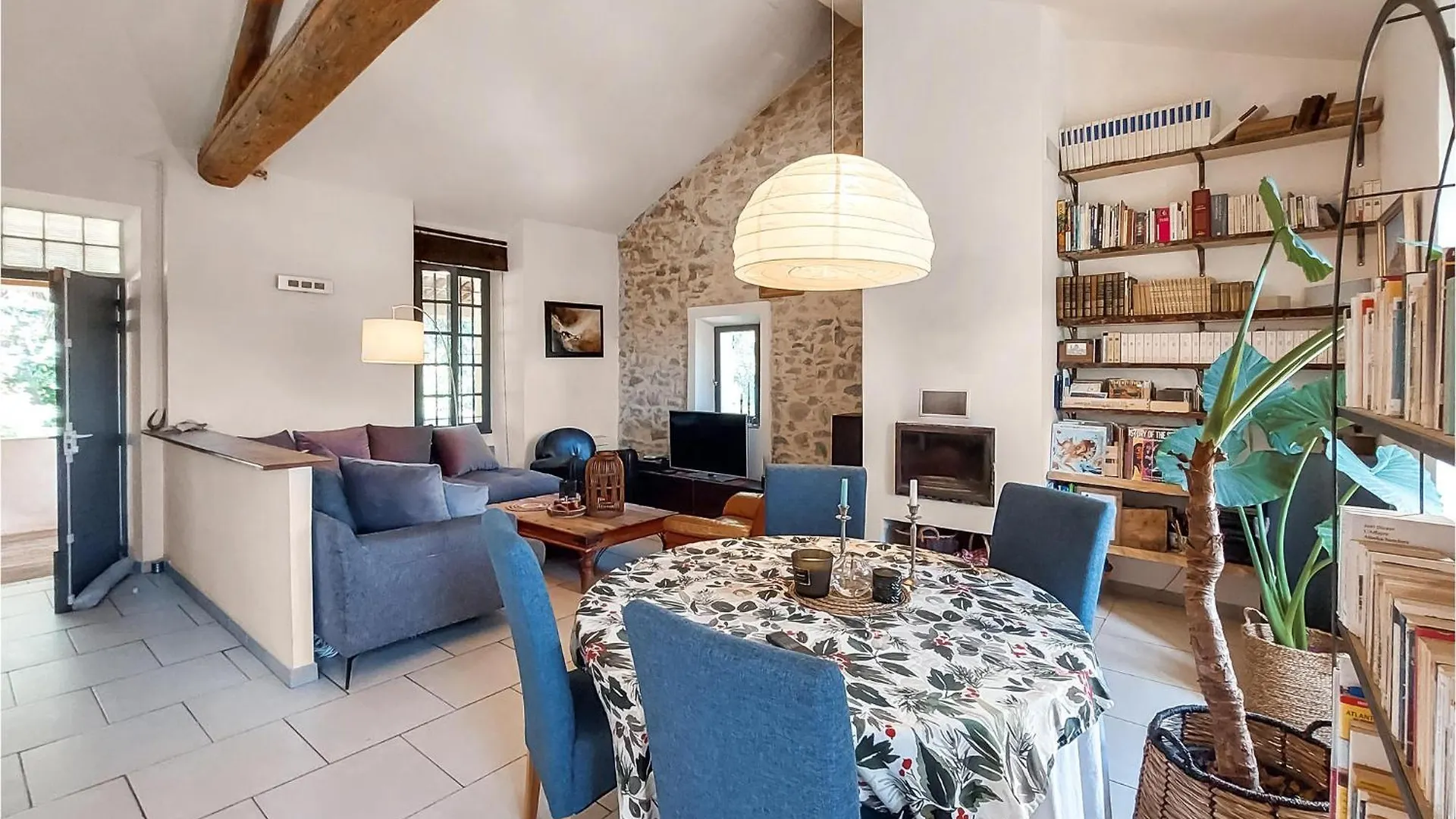 3 Bedroom Amazing Home In Saint Cyr Sur Mer Saint-Cyr-sur-Mer