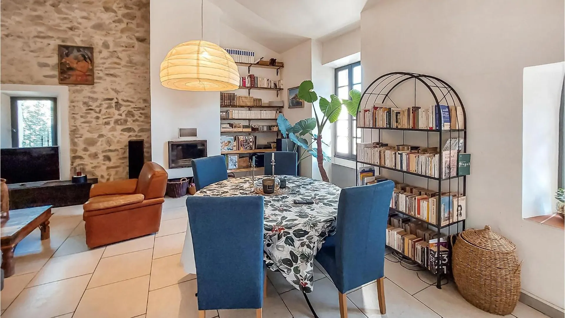 Holiday home 3 Bedroom Amazing Home In Saint Cyr Sur Mer