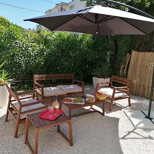 3 Min A Pieds & 200 M De La Grande Plage Des Lecques - Terrasse Et Jardin - Fabuleux T2 - Carre D'Or Apartment